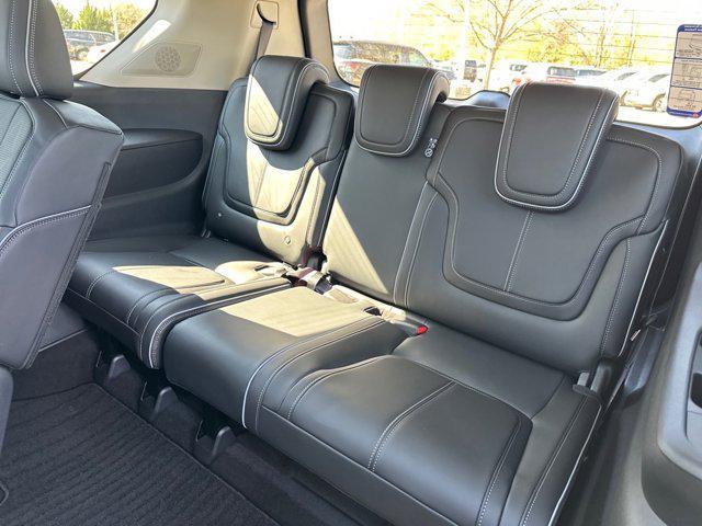 new 2025 INFINITI QX80 car, priced at $103,952