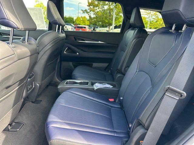 new 2026 INFINITI QX60 car, priced at $66,290