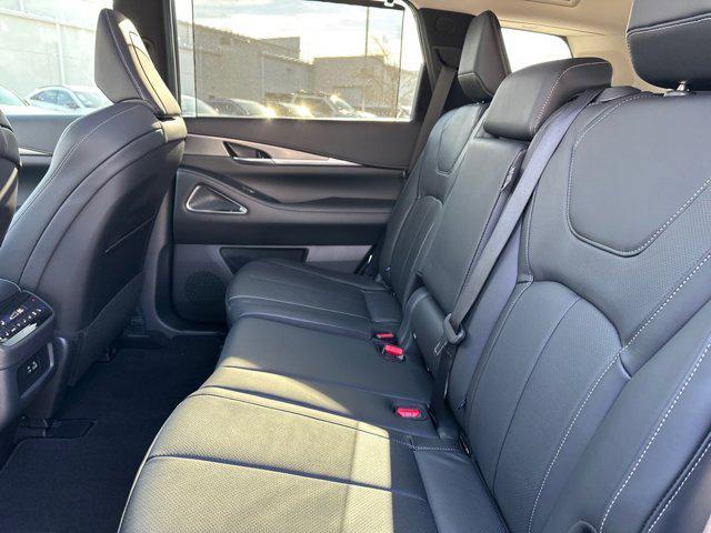 new 2025 INFINITI QX60 car, priced at $57,092