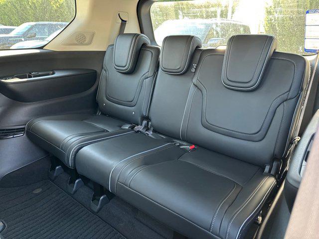 new 2025 INFINITI QX80 car, priced at $90,012