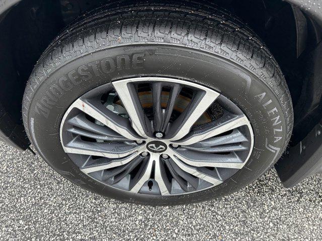 new 2025 INFINITI QX60 car, priced at $66,462