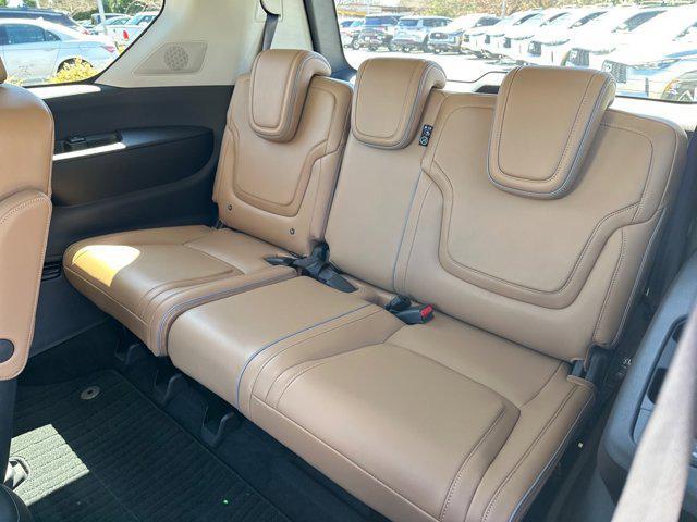 new 2025 INFINITI QX80 car, priced at $99,302