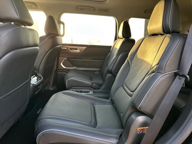 new 2025 INFINITI QX80 car, priced at $89,712