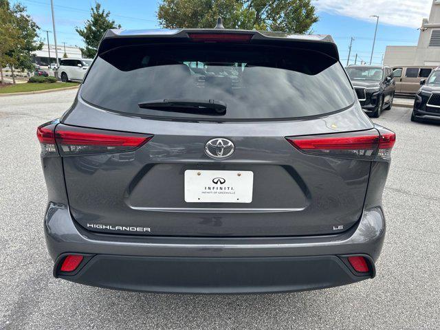 used 2023 Toyota Highlander car, priced at $30,968