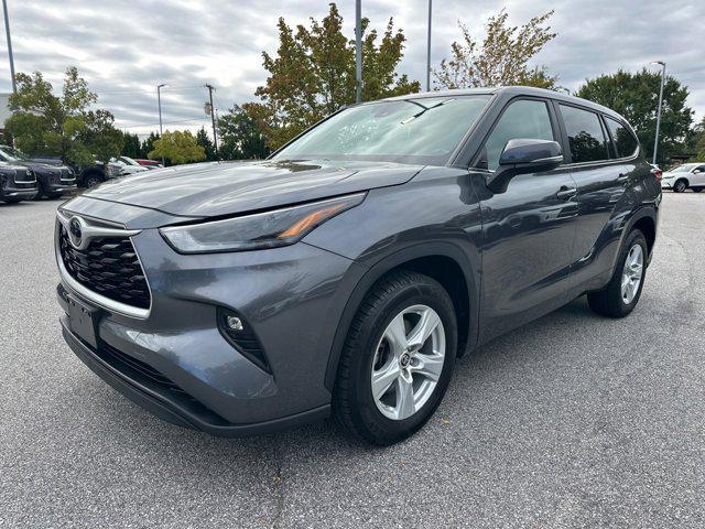 used 2023 Toyota Highlander car, priced at $30,968