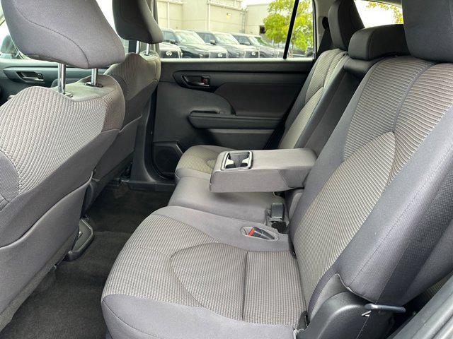used 2023 Toyota Highlander car, priced at $30,968