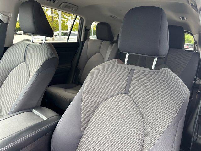 used 2023 Toyota Highlander car, priced at $30,968