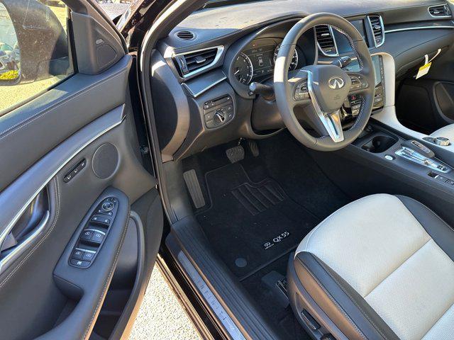 new 2025 INFINITI QX55 car, priced at $49,997