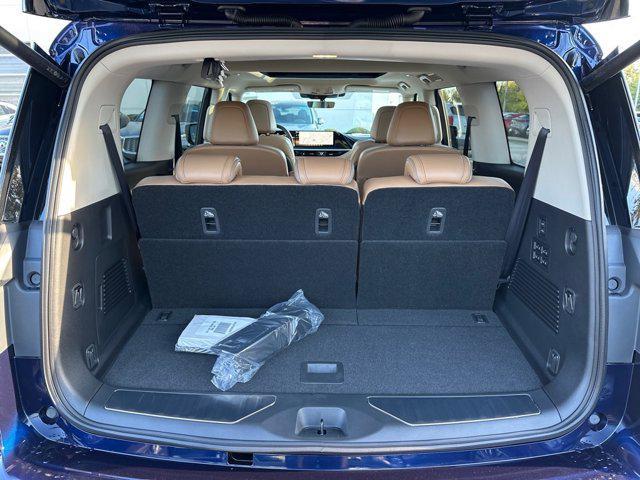 new 2025 INFINITI QX80 car, priced at $94,895