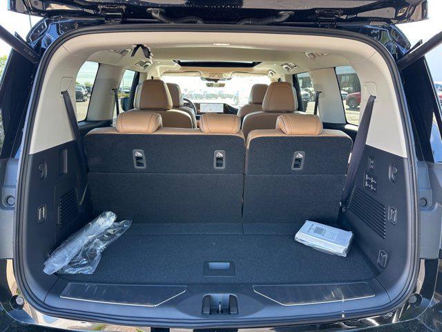 new 2025 INFINITI QX80 car, priced at $92,912