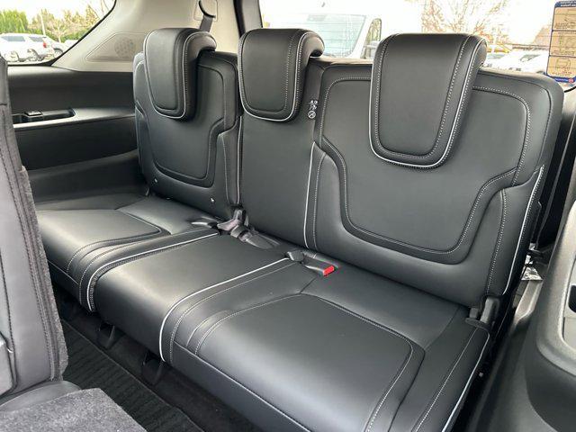 new 2025 INFINITI QX80 car, priced at $93,812