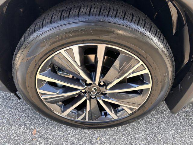 new 2026 INFINITI QX60 car, priced at $56,270