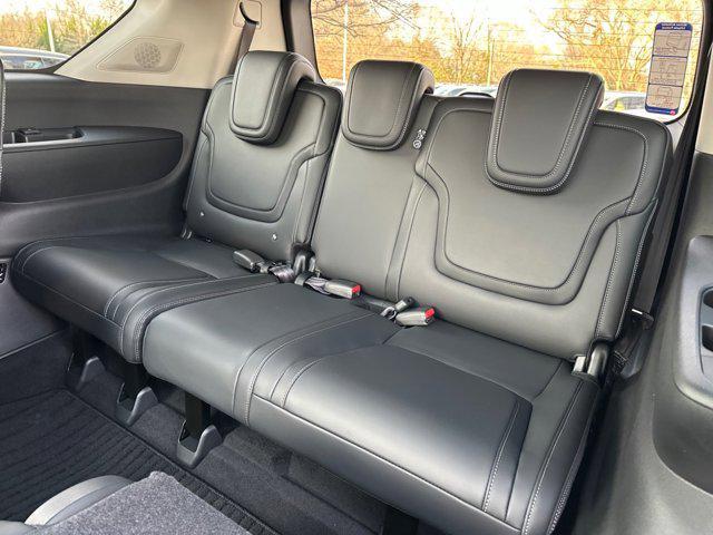 new 2025 INFINITI QX80 car, priced at $86,357