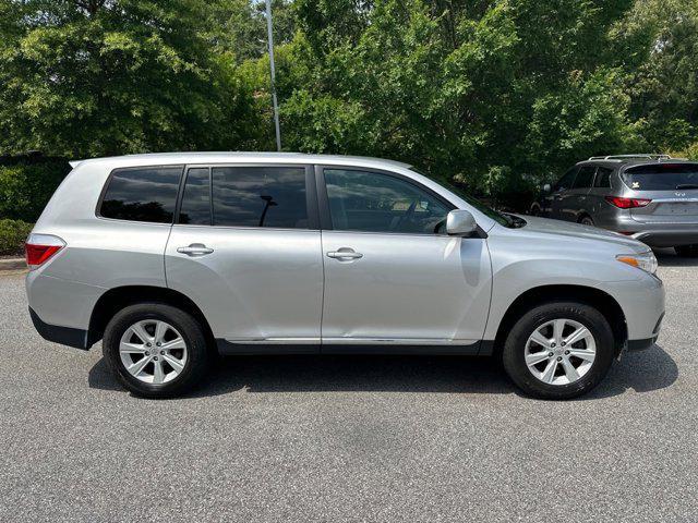 used 2013 Toyota Highlander car, priced at $17,988