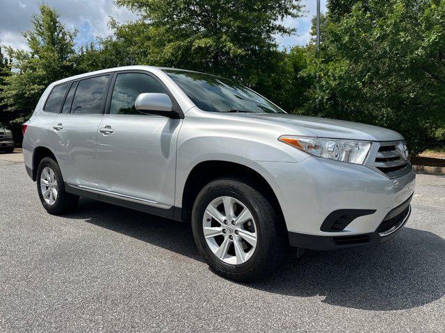 used 2013 Toyota Highlander car, priced at $17,988