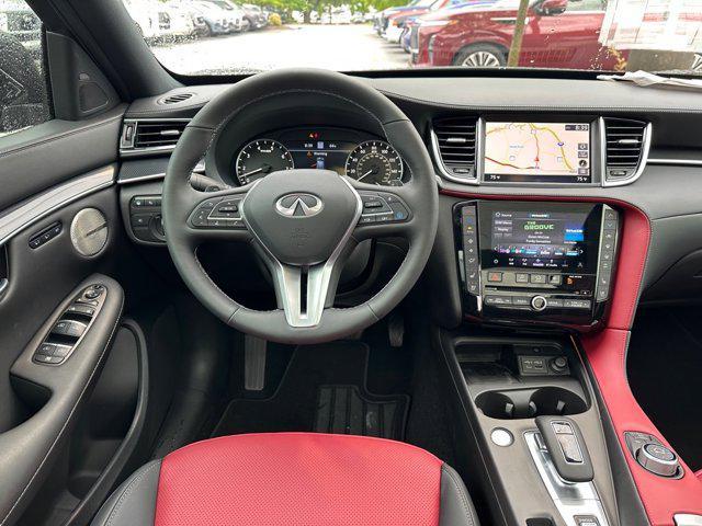 new 2025 INFINITI QX50 car, priced at $51,682