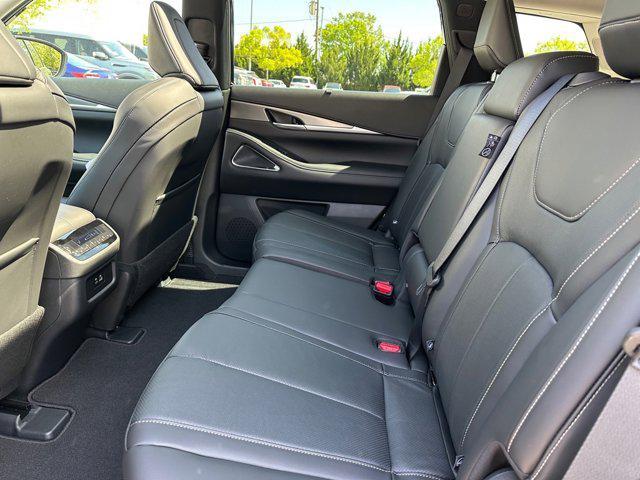new 2025 INFINITI QX60 car, priced at $56,492