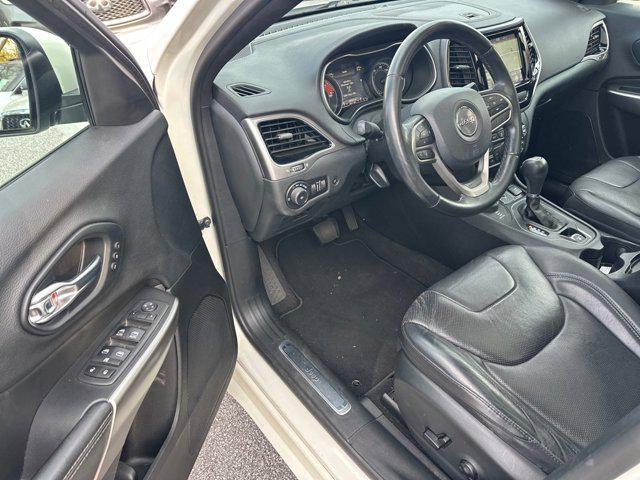 used 2019 Jeep Cherokee car, priced at $15,427