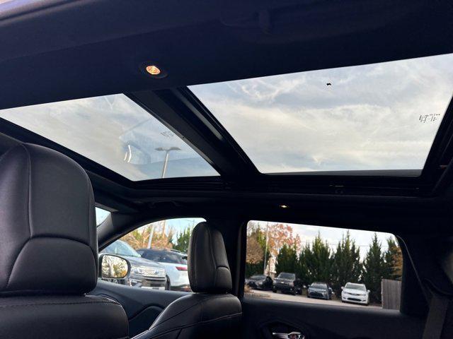 used 2019 Jeep Cherokee car, priced at $15,427