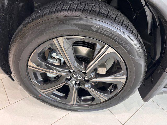 new 2026 INFINITI QX60 car, priced at $69,670