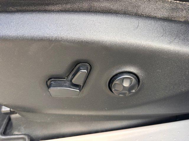 used 2018 Chrysler Pacifica car, priced at $12,936