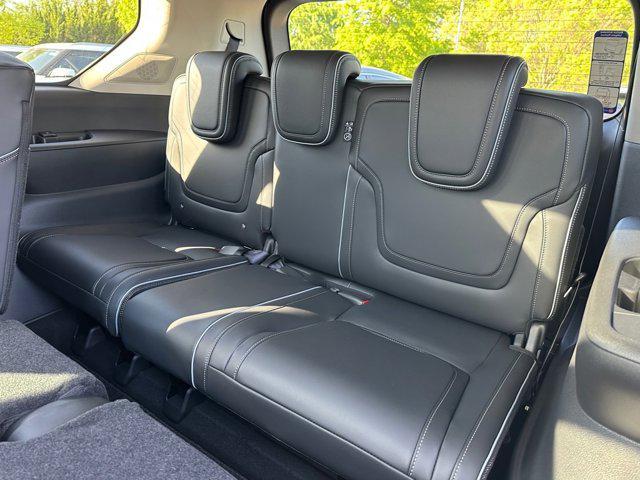 new 2025 INFINITI QX80 car, priced at $93,812