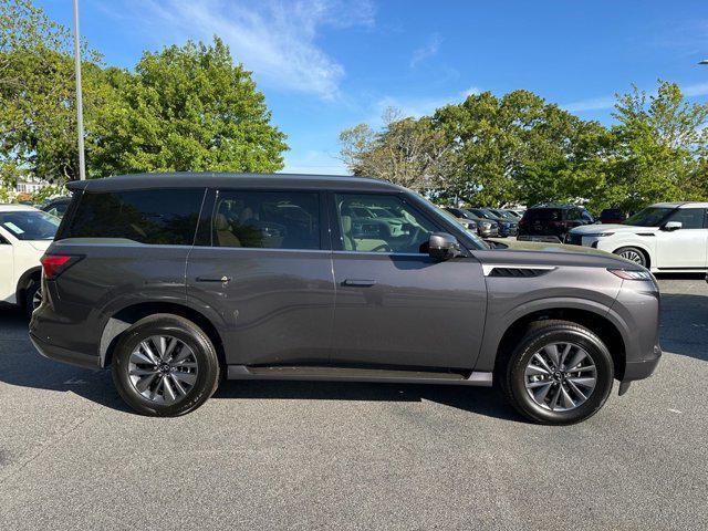 new 2025 INFINITI QX80 car, priced at $83,052