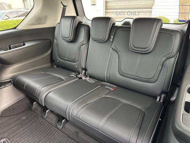 new 2025 INFINITI QX80 car, priced at $100,552