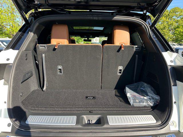 new 2025 INFINITI QX60 car, priced at $67,362