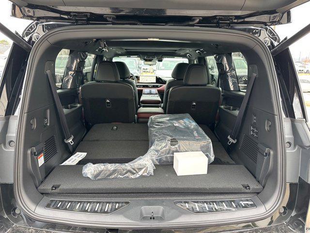 new 2025 INFINITI QX80 car, priced at $114,367