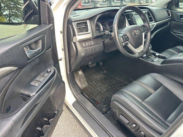 used 2018 Toyota Highlander car, priced at $20,495