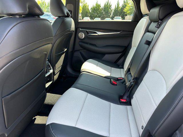 new 2025 INFINITI QX55 car, priced at $55,992