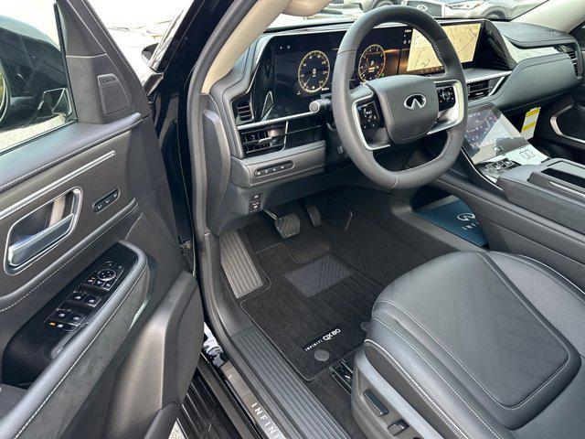 new 2025 INFINITI QX80 car, priced at $89,812