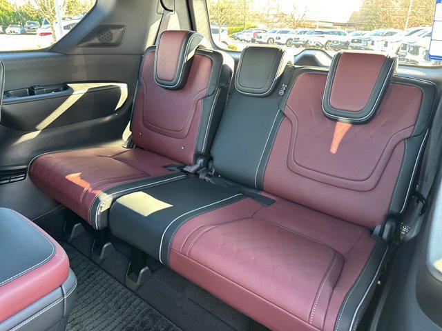 new 2025 INFINITI QX80 car, priced at $110,502