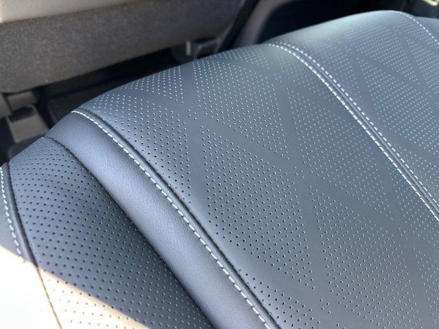 new 2025 INFINITI QX80 car, priced at $102,640