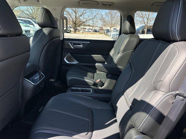 new 2025 INFINITI QX80 car, priced at $102,640