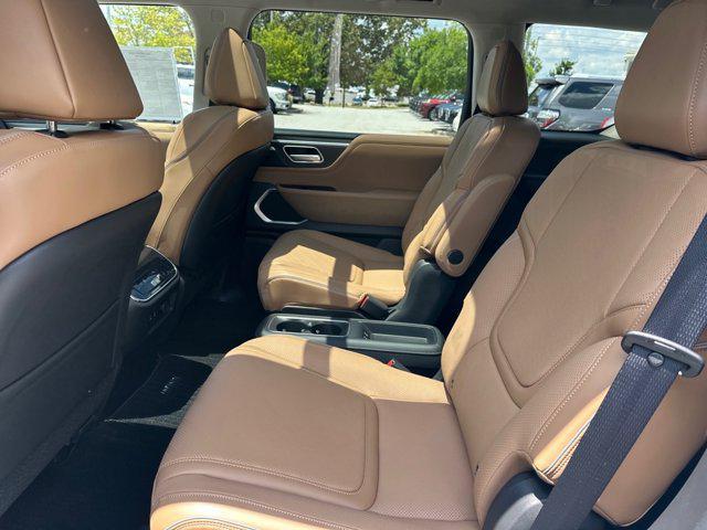 new 2025 INFINITI QX80 car, priced at $90,307