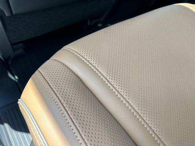 new 2025 INFINITI QX80 car, priced at $90,307
