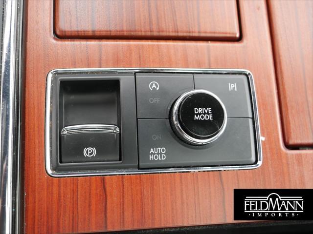 used 2022 Lincoln Navigator car, priced at $53,455