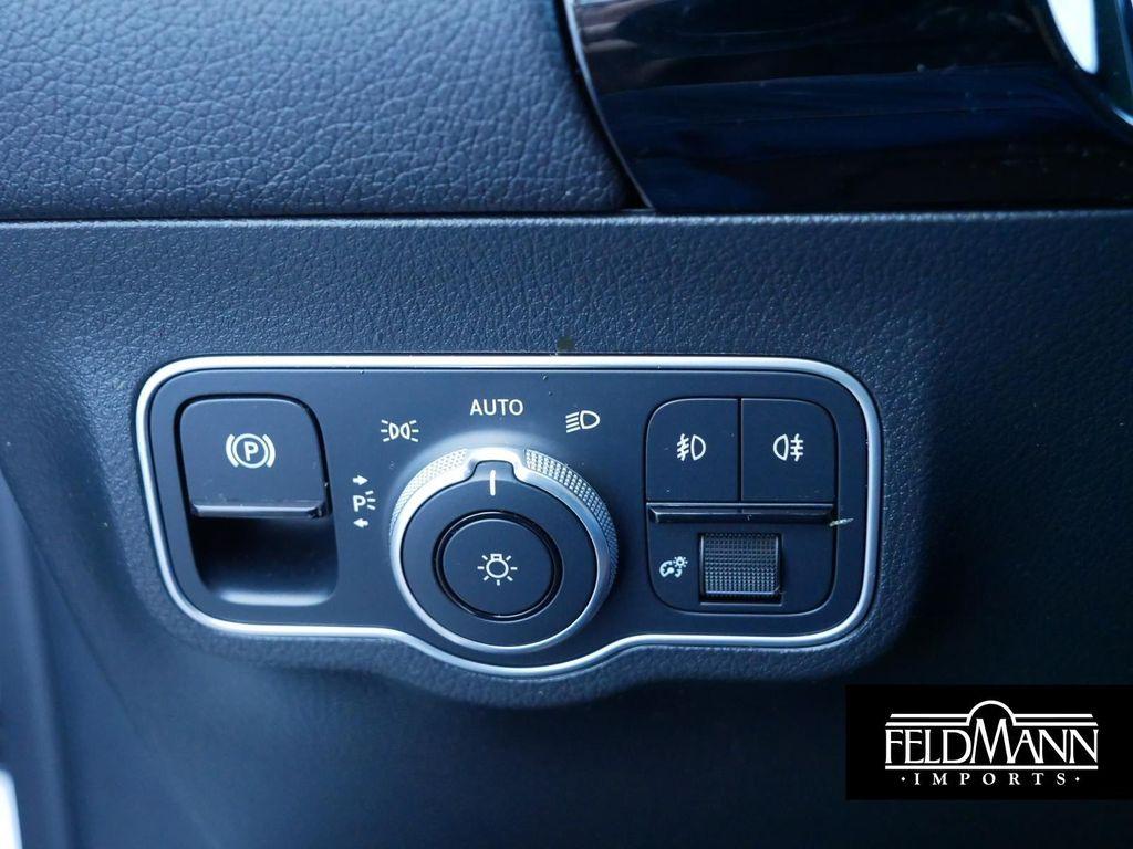 used 2024 Mercedes-Benz GLA 250 car, priced at $34,922