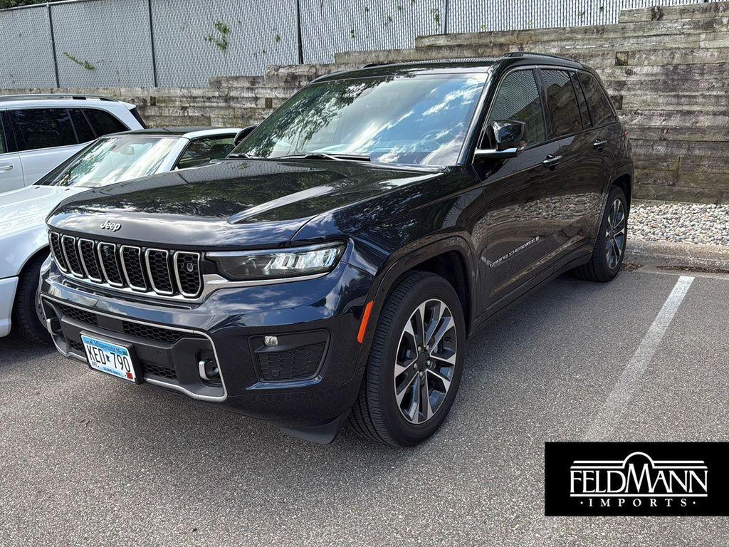used 2023 Jeep Grand Cherokee car, priced at $43,321