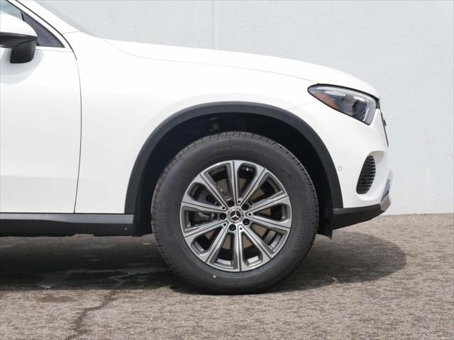 new 2024 Mercedes-Benz GLC 300 car, priced at $57,785