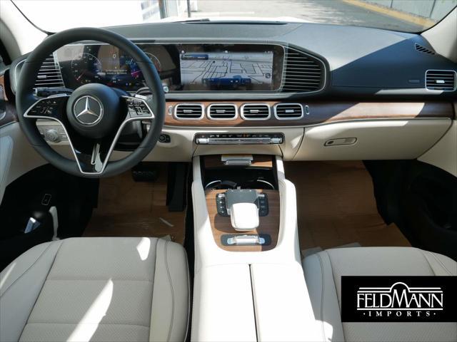 new 2024 Mercedes-Benz GLS 450 car, priced at $90,125