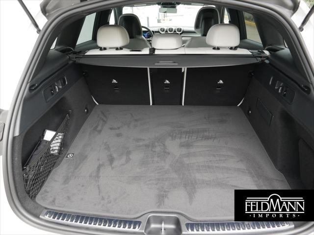 new 2025 Mercedes-Benz GLC 300 car, priced at $64,245