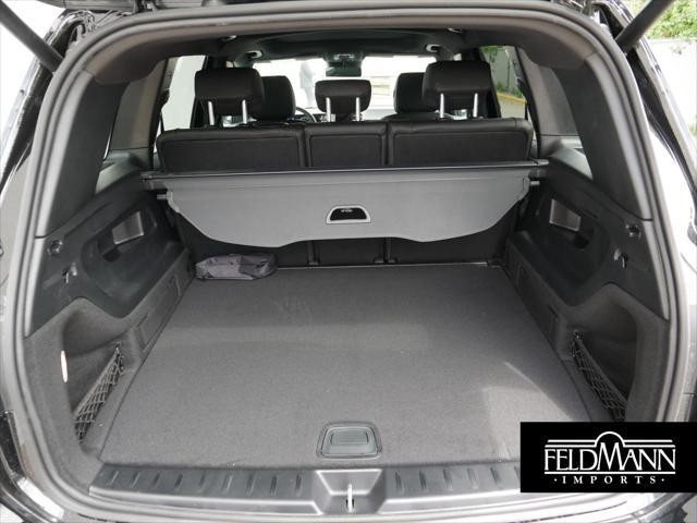 new 2025 Mercedes-Benz GLB 250 car, priced at $54,030