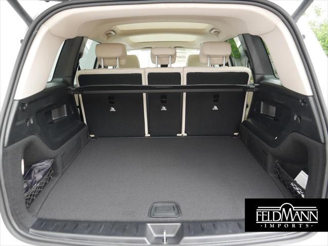 new 2025 Mercedes-Benz GLB 250 car, priced at $54,660