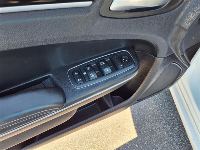 used 2019 Chrysler 300 car, priced at $19,448