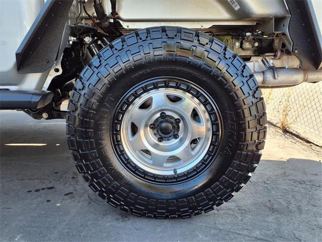 used 2023 Jeep Gladiator car, priced at $38,273