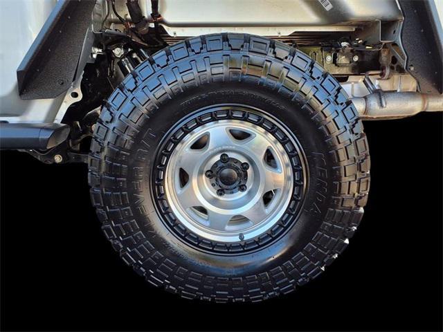 used 2023 Jeep Gladiator car, priced at $38,273