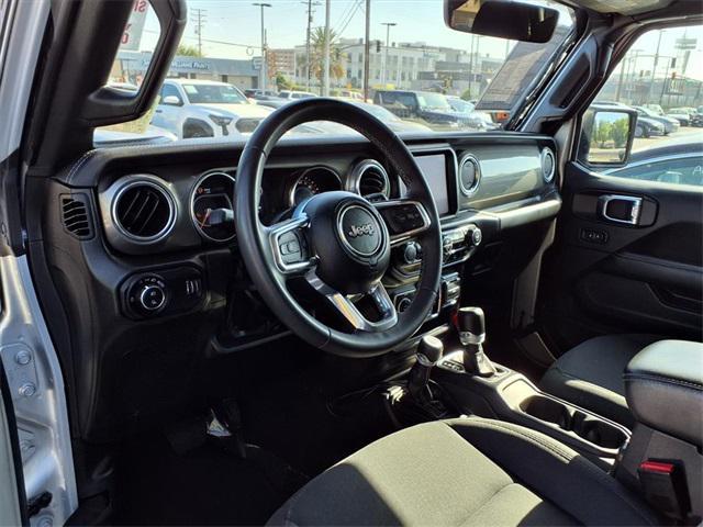 used 2023 Jeep Gladiator car, priced at $38,273